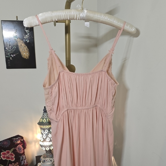 LAST CHANCE! Boho Chic Blush Lace Slip Dress - Picture 6 of 7